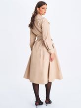 Load image into Gallery viewer, ULILA BEIGE DOUBLE BREASTED PLEATED COTTON BLEND TRENCH COAT