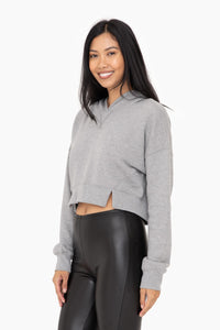 CROPPED PULLOVER HOODIE