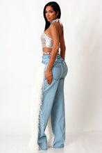 Load image into Gallery viewer, FEATHERED STRAIGHT LEG DENIM JEANS