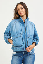 Load image into Gallery viewer, OVERSIZED DENIM JACKET WITH CARGO POCKETS