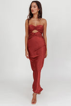 Load image into Gallery viewer, GOOD IMPRESSION TWIST CUTOUT MAXI DRESS