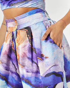 TIA WIDE LEG TROUSER WITH GATHERED WAISTBAND IN PURPLE MARBLE PRINT