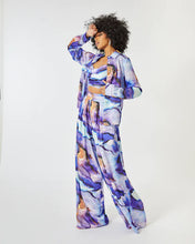 Load image into Gallery viewer, PURPLE MARBLE PRINT SATIN BLOUSE