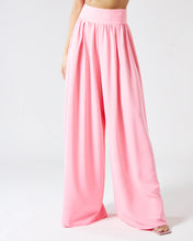 Load image into Gallery viewer, IZZY WIDE LEG TROUSER WITH GATHERED WAISTBAND IN PINK