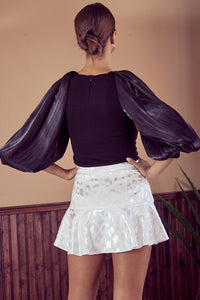 BALLOON SLEEVE TOP