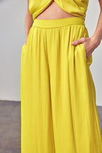 Load image into Gallery viewer, OVERLAP PLEATED BACK TIE TOP AND WIDE LEG PANT SET