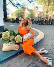 Load image into Gallery viewer, ORANGE KNITTED MIDI SKIRT