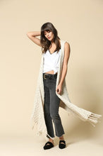 Load image into Gallery viewer, CABLE KNIT VEST CARDIGAN