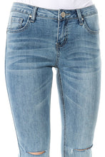 Load image into Gallery viewer, CLASSY SKINNY ANKLE JEANS