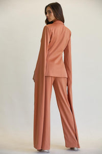 LONG DRAPE SLEEVE PANT SUIT