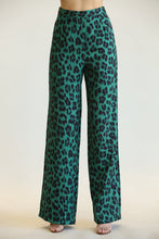 Load image into Gallery viewer, GREEN LEOPARD PRINT BELTED PANT SUIT