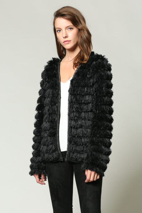 SHAGGY FRINGE CHAIN DETAILED COAT