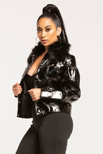 Load image into Gallery viewer, VINYL PUFF SLEEVE FAUX FUR COLLAR JACKET