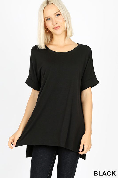BLACK HIGH-LOW HEM BASIC TEE