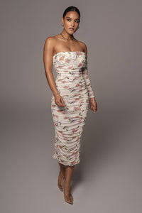 LILA IVORY FLORAL RUCHED DRESS
