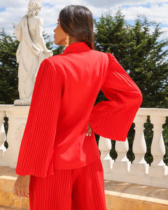 RED FITTED BLAZER WITH PLEATED SLEEVE DETAIL