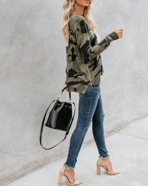 CAMO ZIP KNIT SWEATER