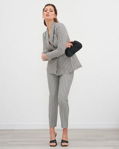CLASSIC HOUNDSTOOTH SUIT