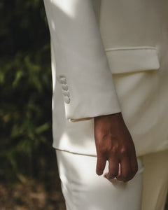 WHITE BOYFRIEND FIT LINED BLAZER