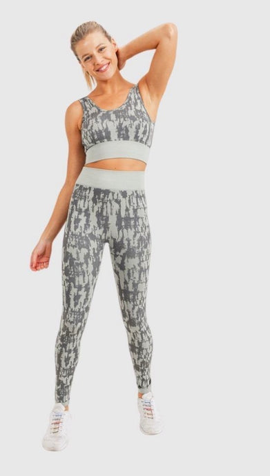 HIGHWAIST NIKITA LEGGINGS