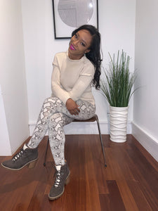 SNAKE PRINT FLEECE LEGGINGS