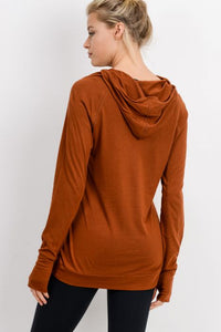 SLEEK HOODIE TOP